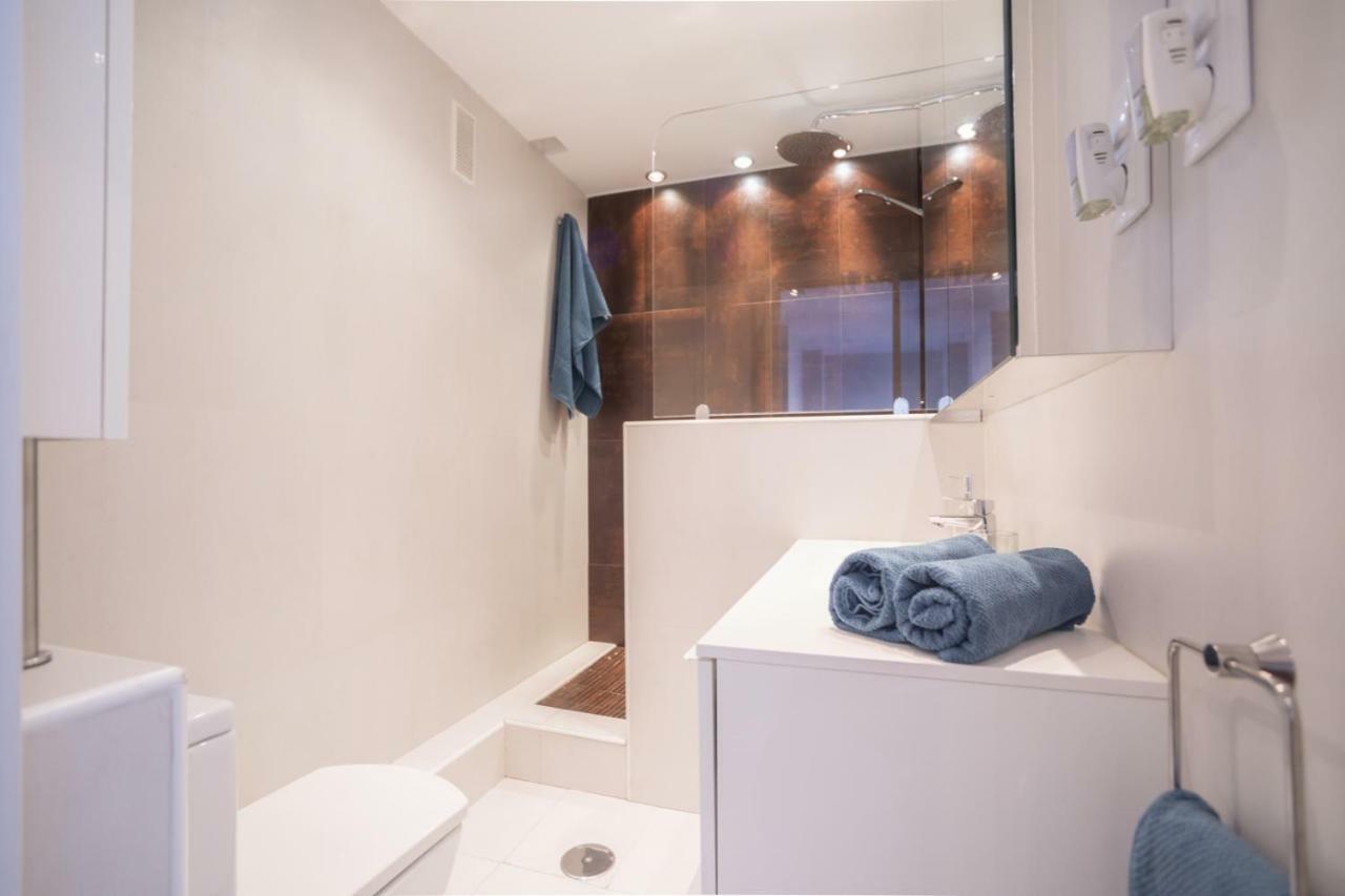 Malagueta Cool Beach Apartment Málaga Eksteriør billede